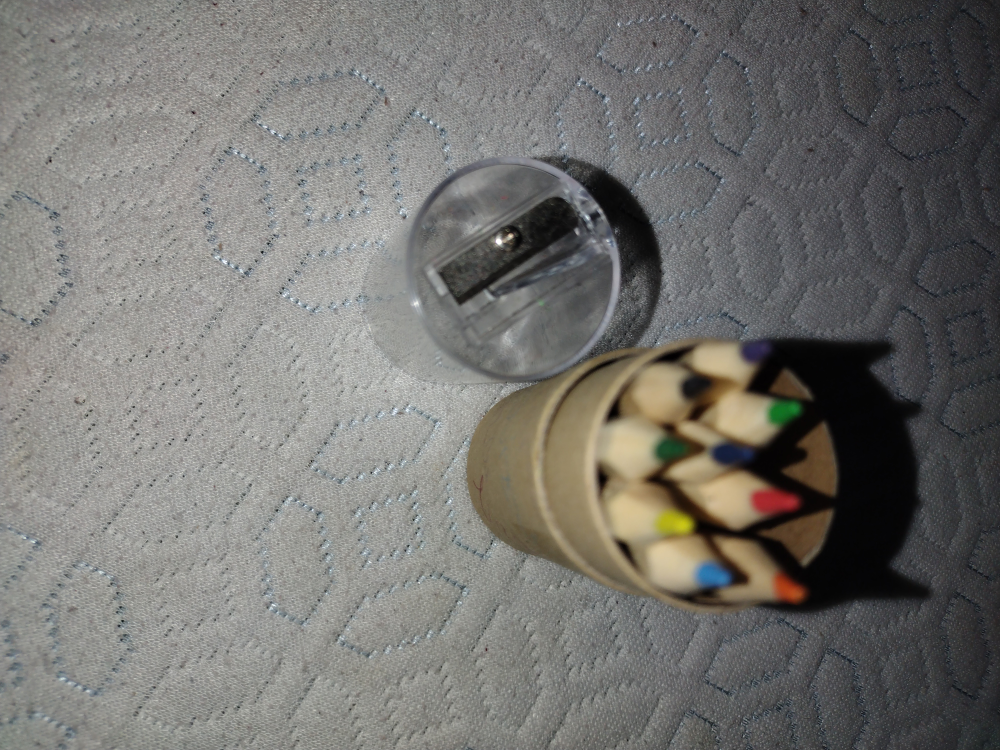 Color Pencils with Sharpener - photo 2