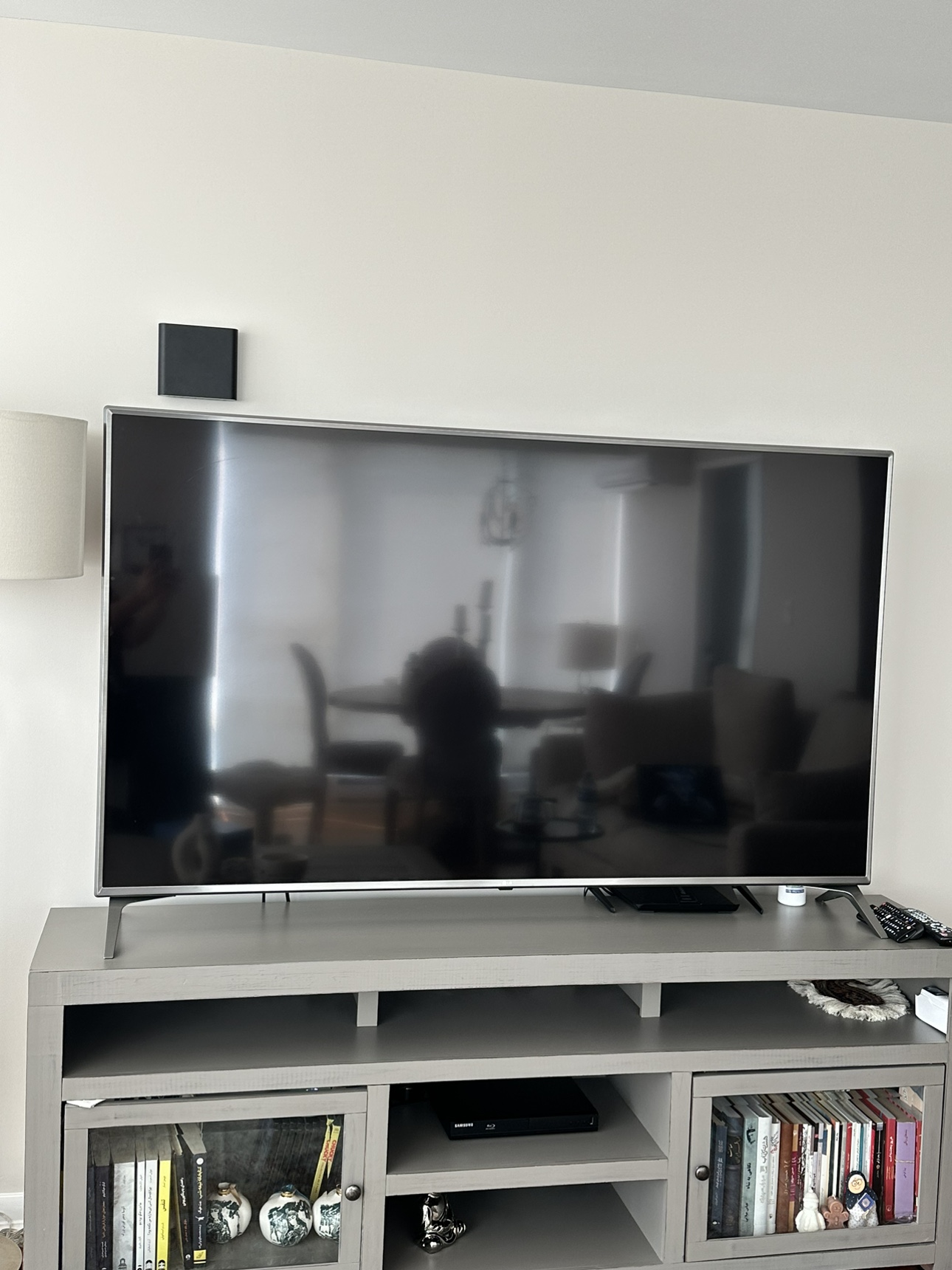 Mint condition LG TV webOS 4k - photo 4