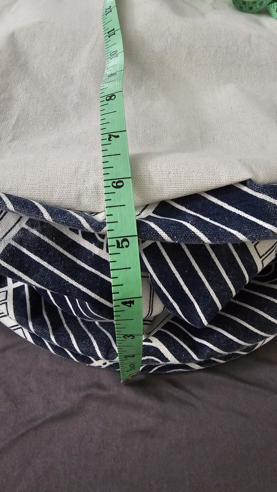 63L Collapsible Laundry Basket with Handles image indicator(5)