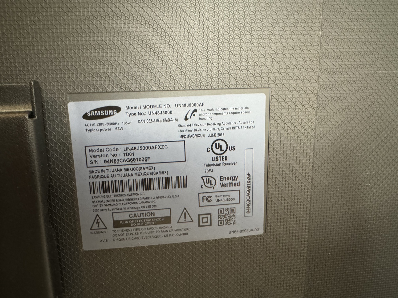 Samsung 48’ LED TV (not a smart tv) - photo 3