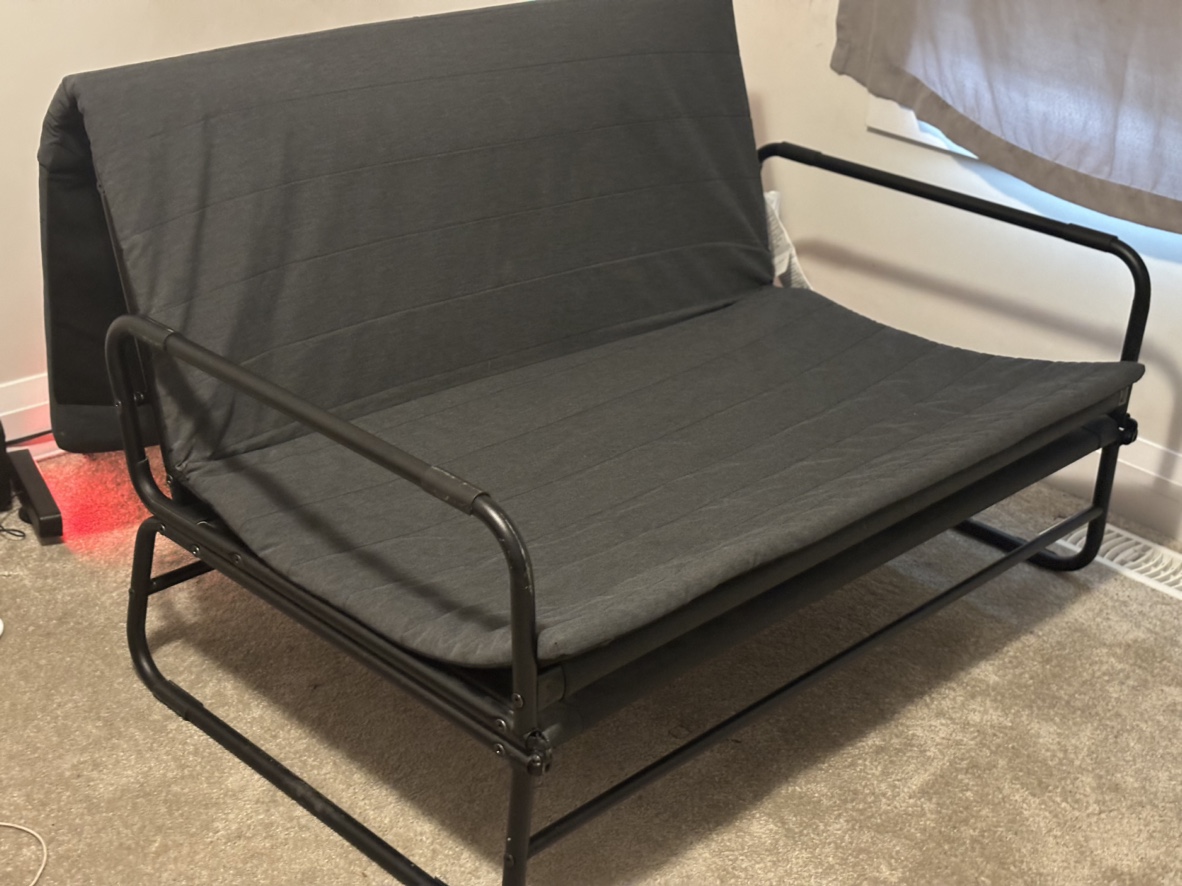 Futon thumbnail
