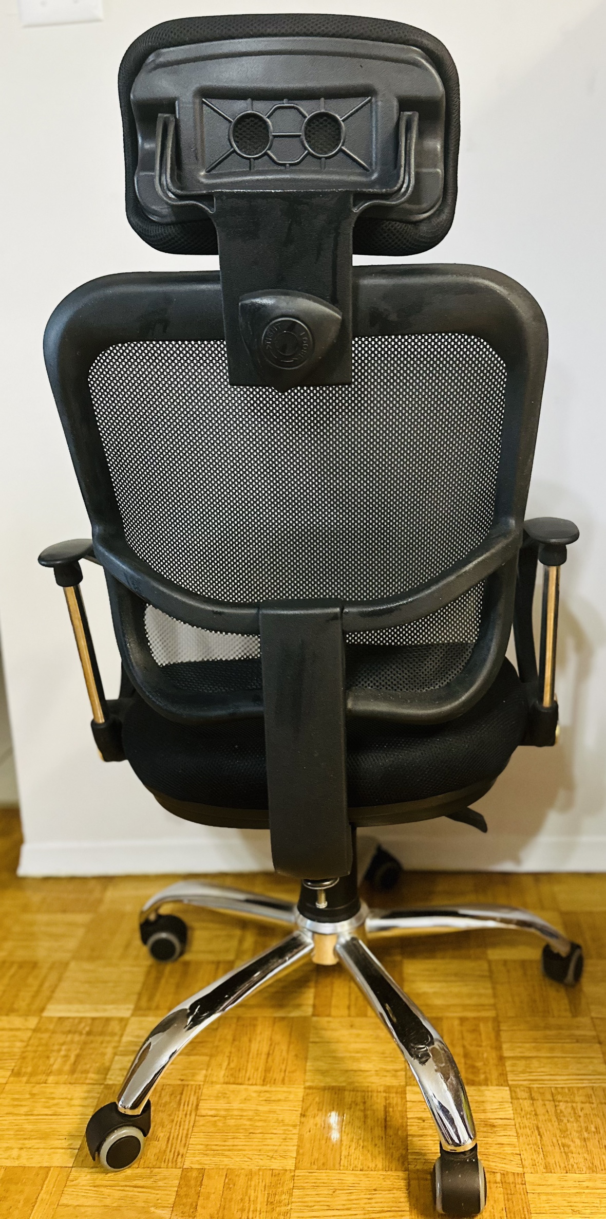 Office Chair with Headrest - photo 3