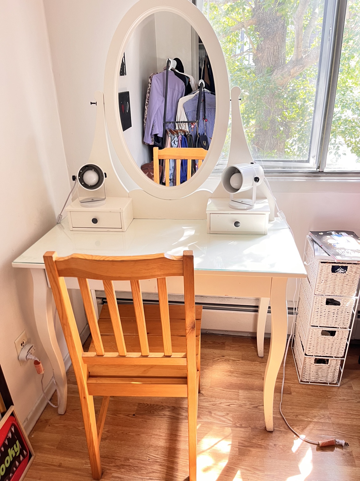 White Vanity Set - photo 4