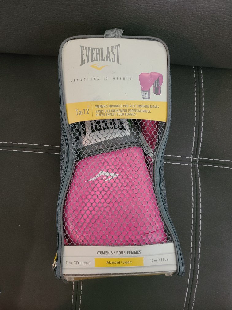 Everlast Women's Boxing Gloves thumbnail