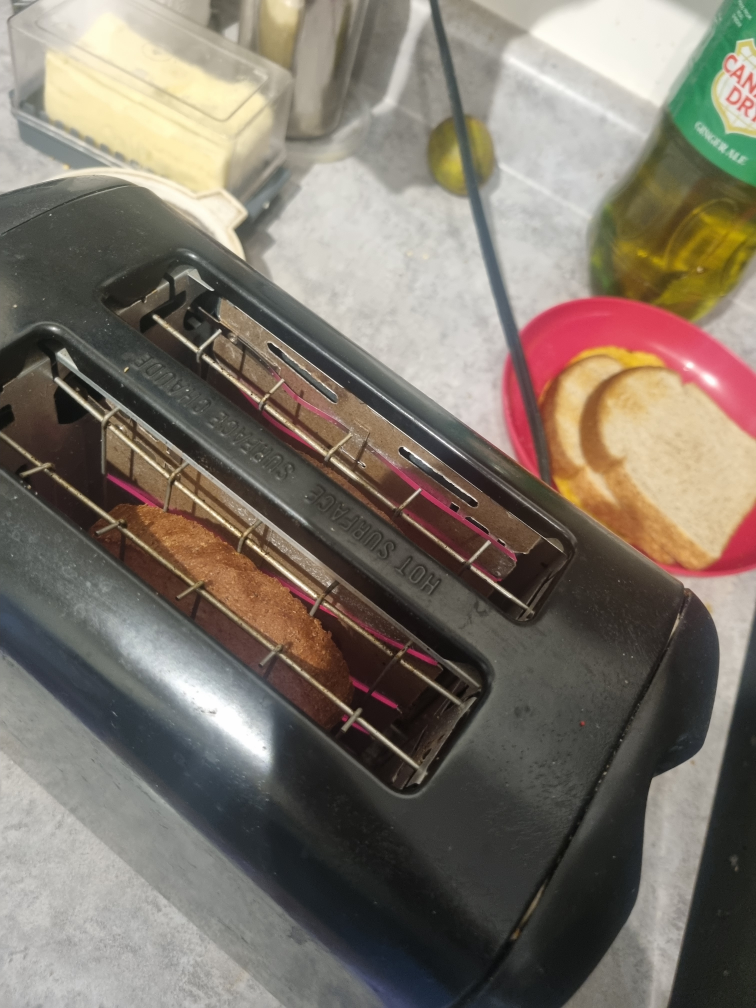 Toaster - photo 2
