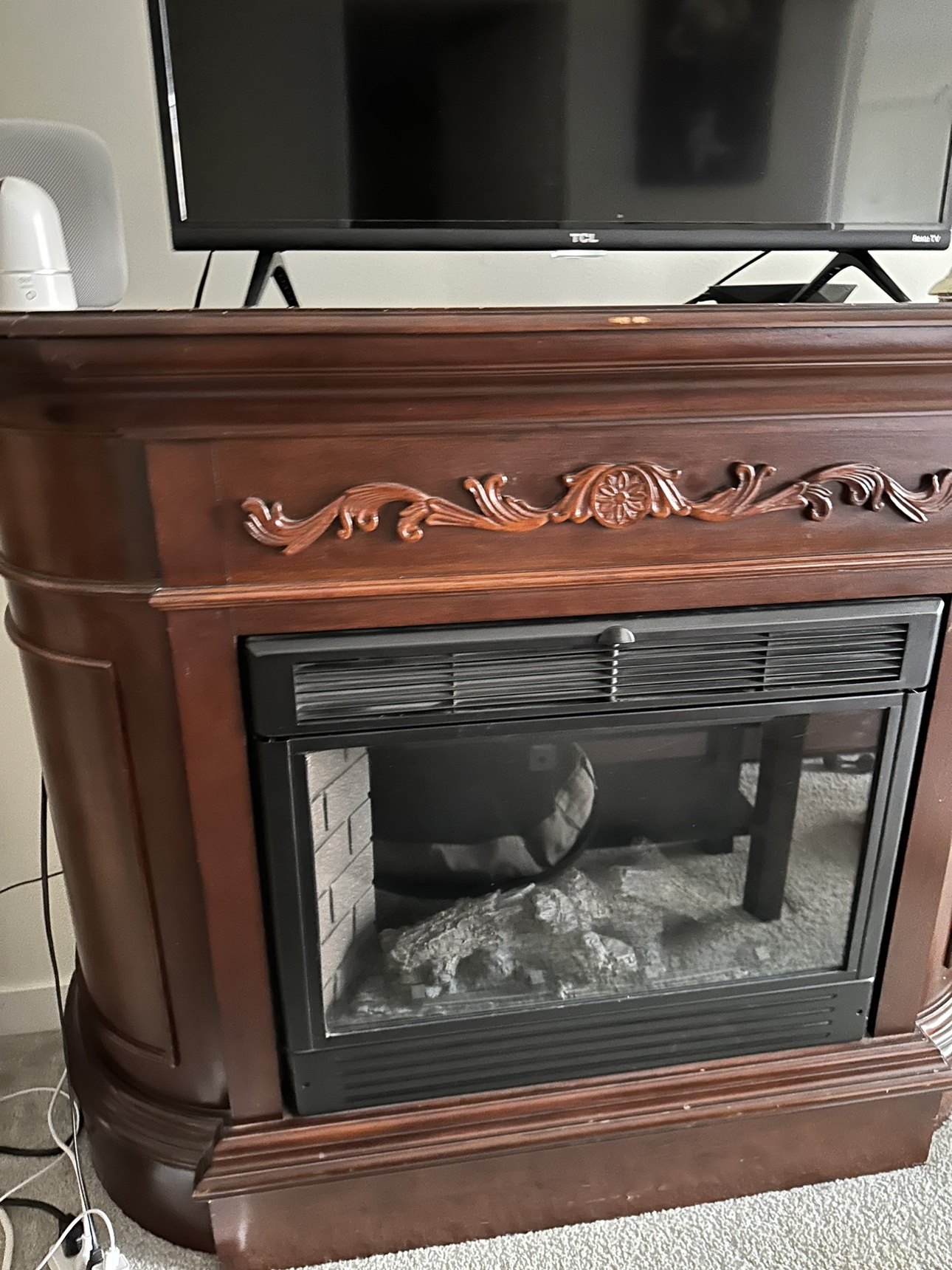 Fireplace - photo 2
