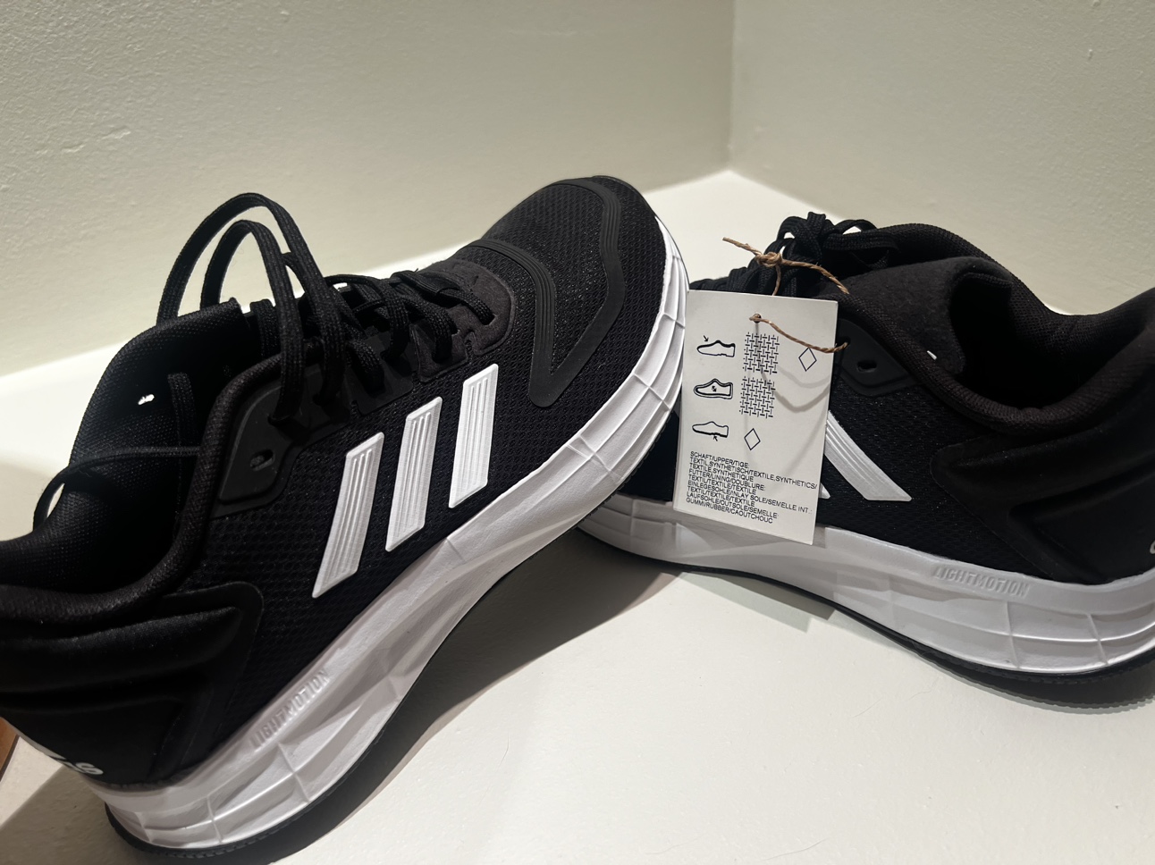 Sneaker