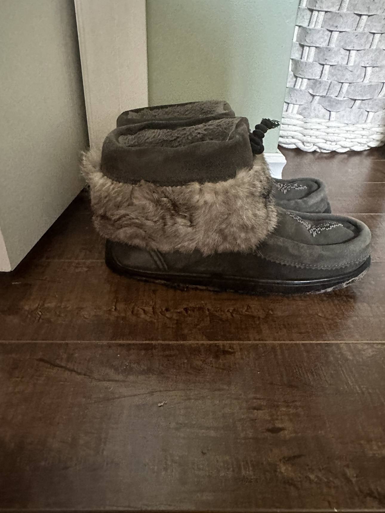 Manitobah Keewatin suede mukluks - photo 3