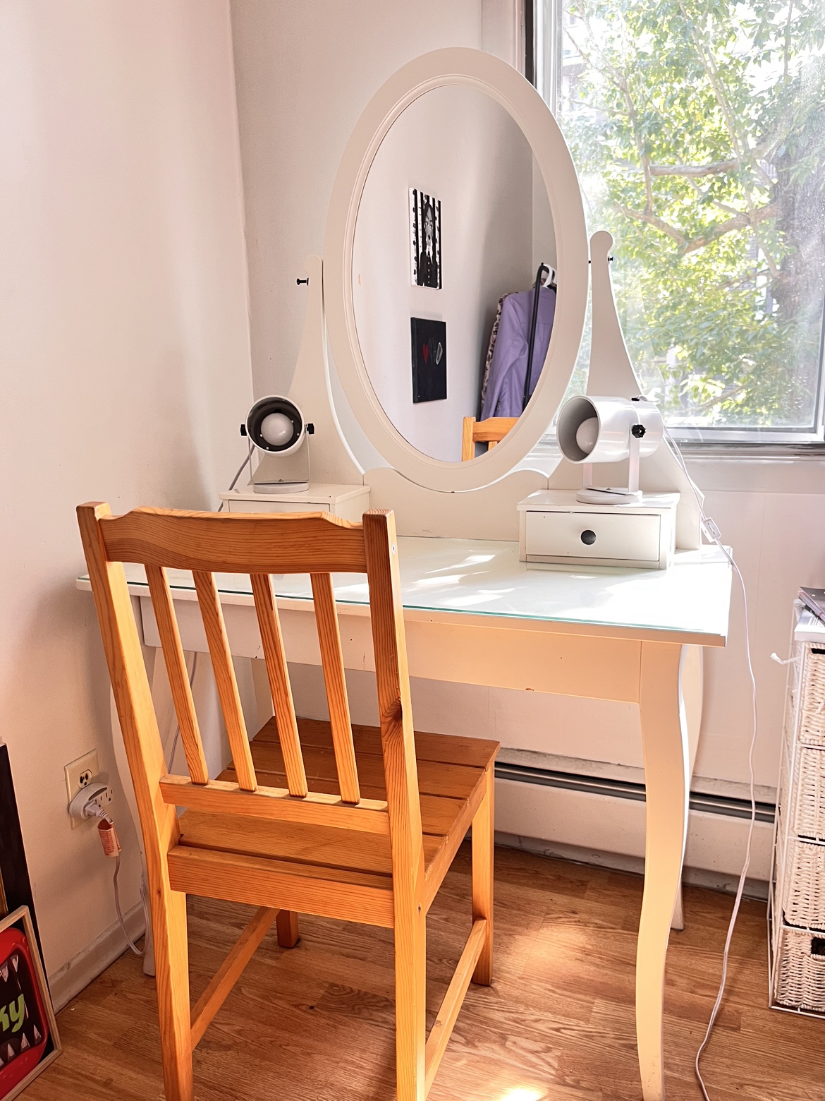 White Vanity Set - photo 3