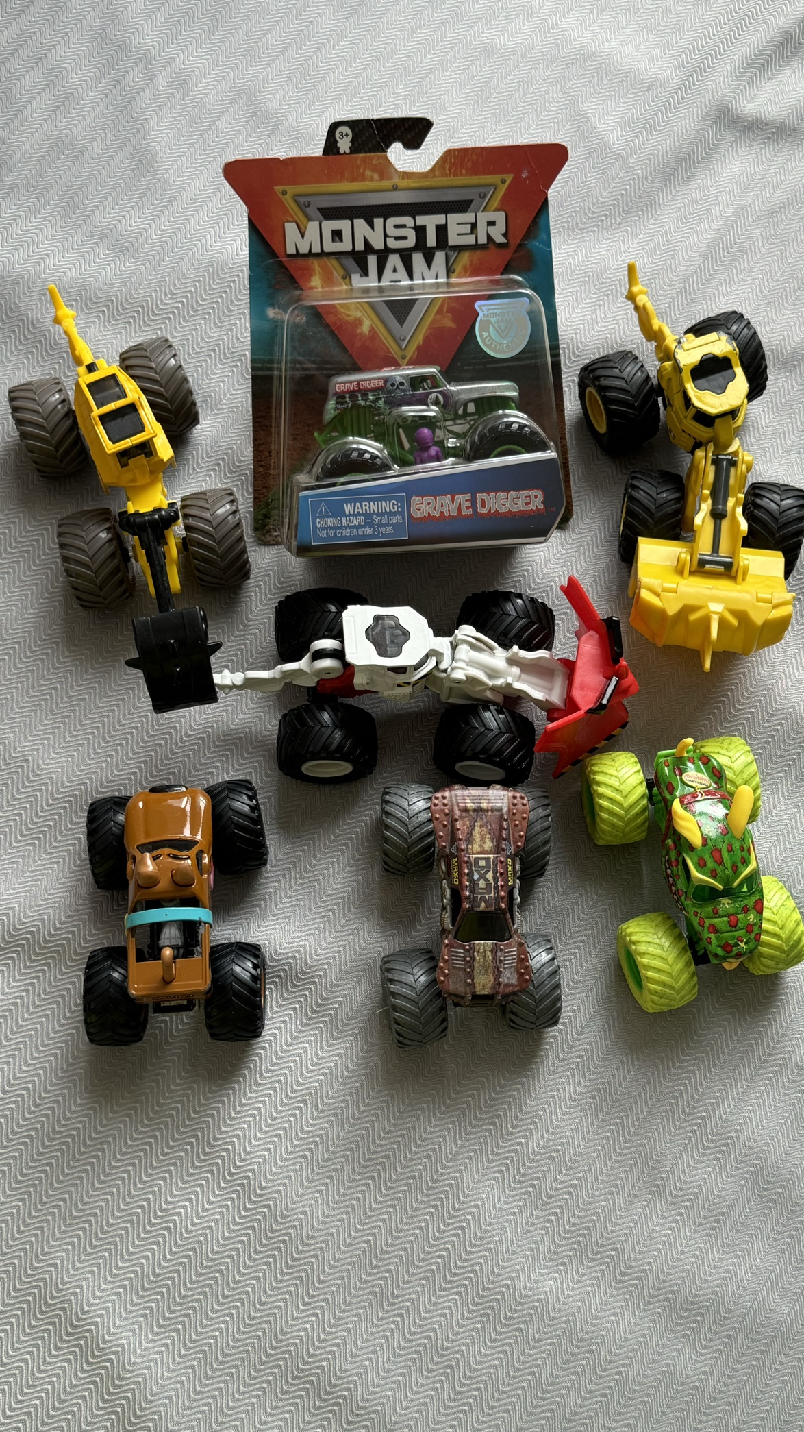 Lot of 12Hot Wheels Monster Jam Trucks image indicator(2)