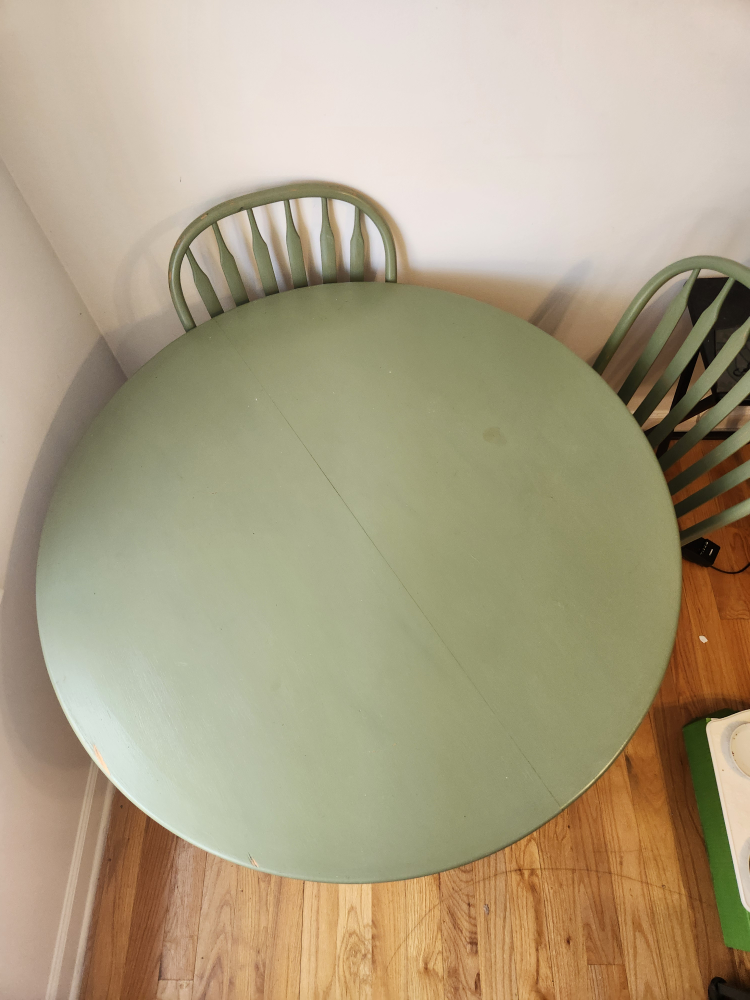 Green Round Table and Four Chairs - photo 4