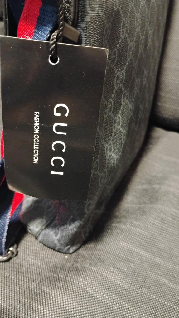 Gucci Messenger Bag, men's business bag image indicator(5)
