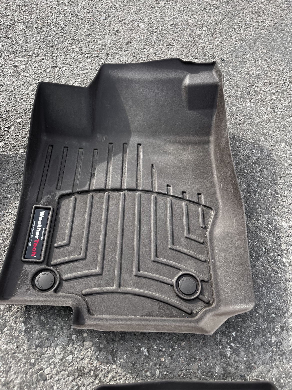 All season mats Weather tech mats image indicator(2)