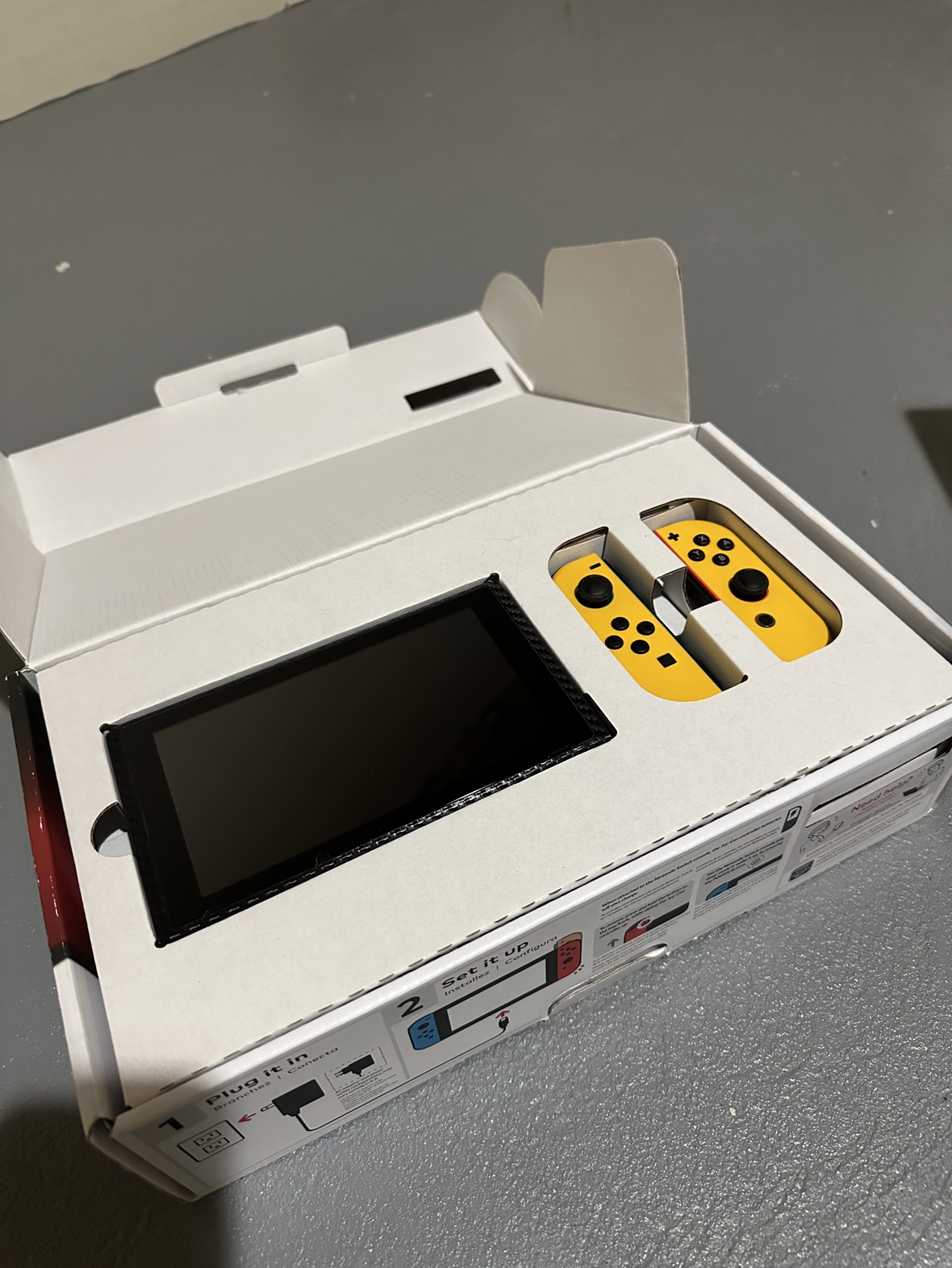 Nintendo Switch - photo 2
