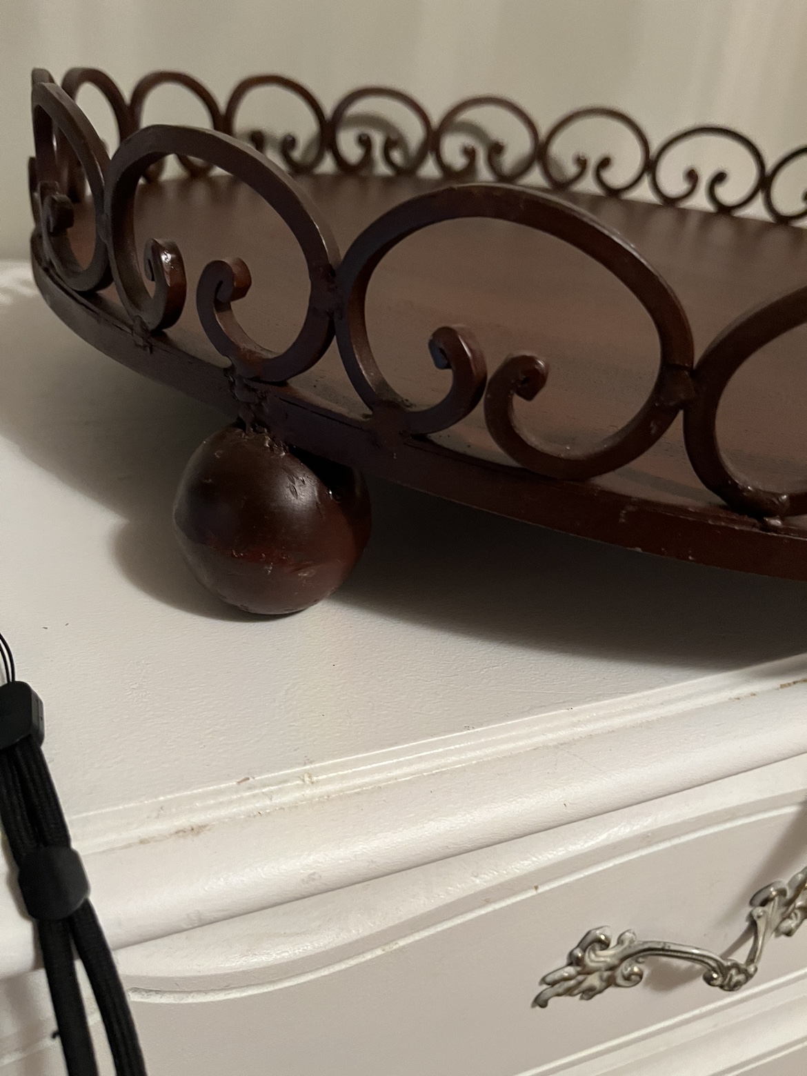 BRAND NEW X-large  20” Pomeroy heavy metal  Decorative Tray image indicator(4)