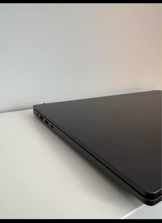 Samsung Galaxy Book2 image indicator(4)