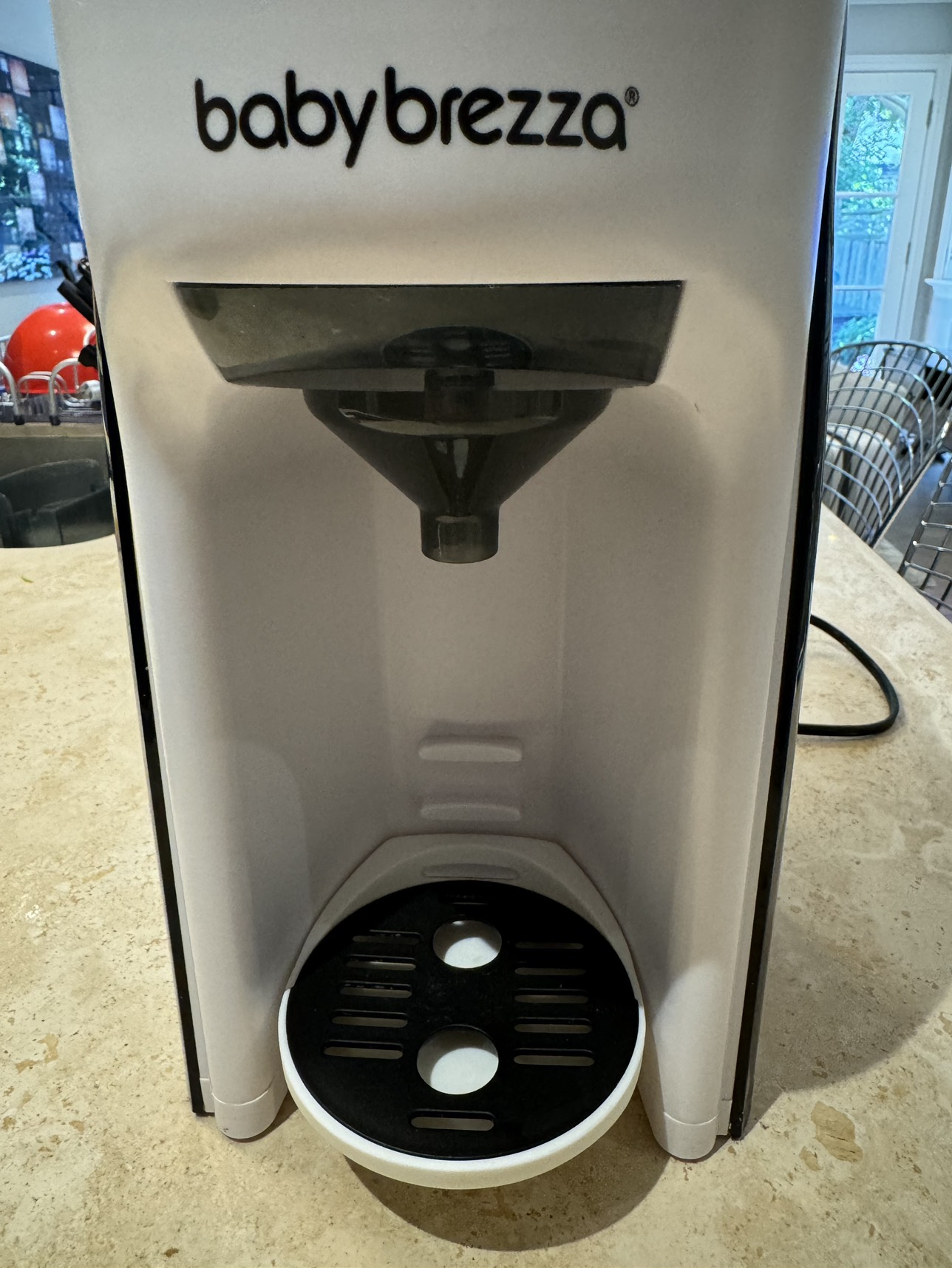 Baby Brezza Formula Dispenser - photo 2
