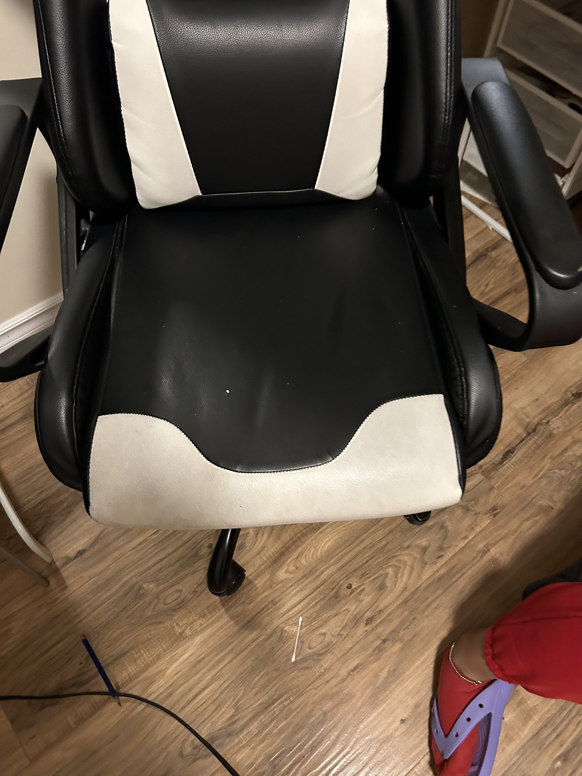 Gaming chair available for sale - photo 2
