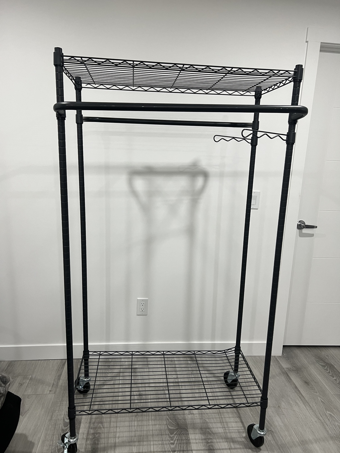 Adjustable Double rail freestanding clothing rack
