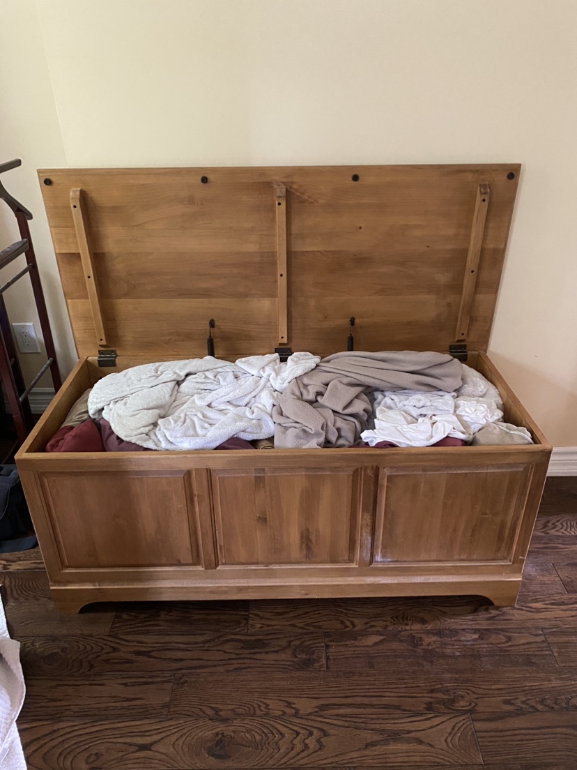 Wooden Furniture Chest - photo 2
