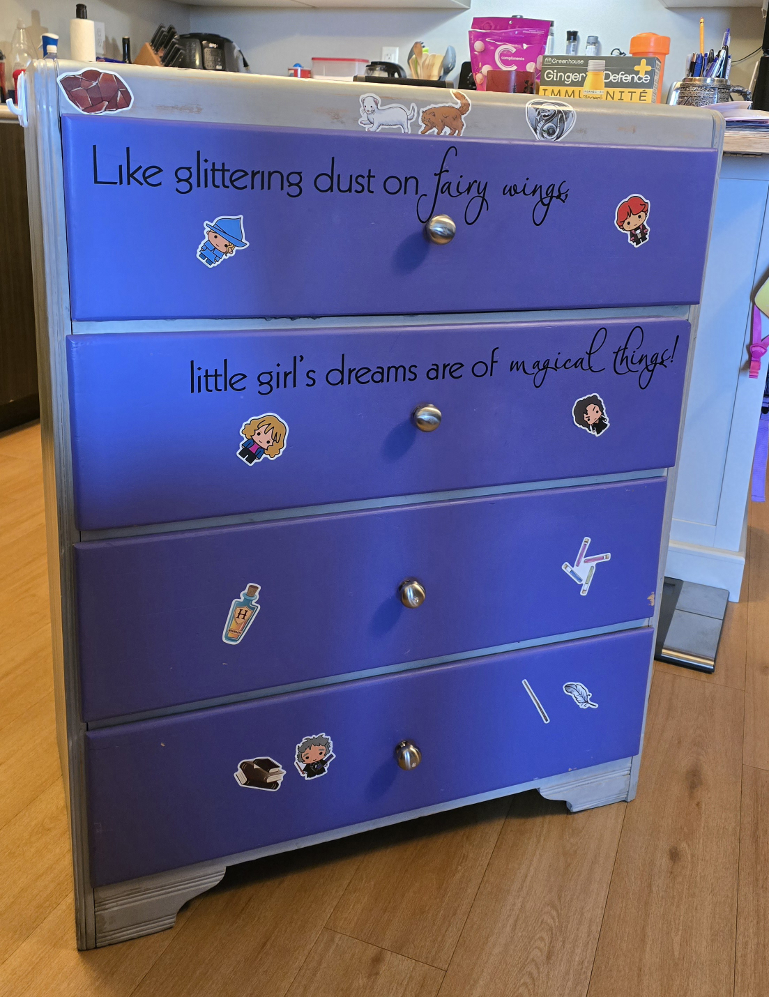 Dresser