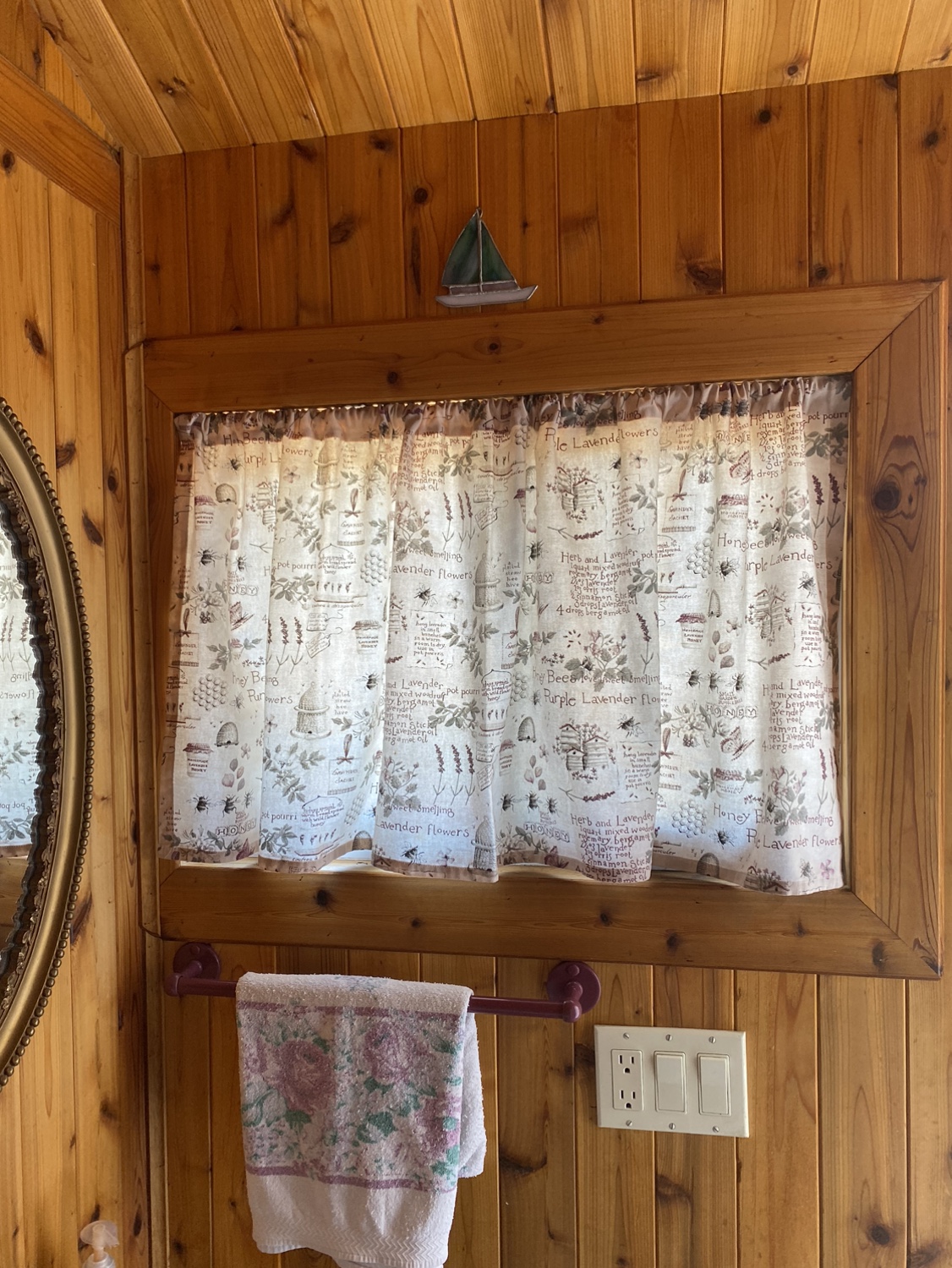 Lavender Themed Curtain image indicator(2)