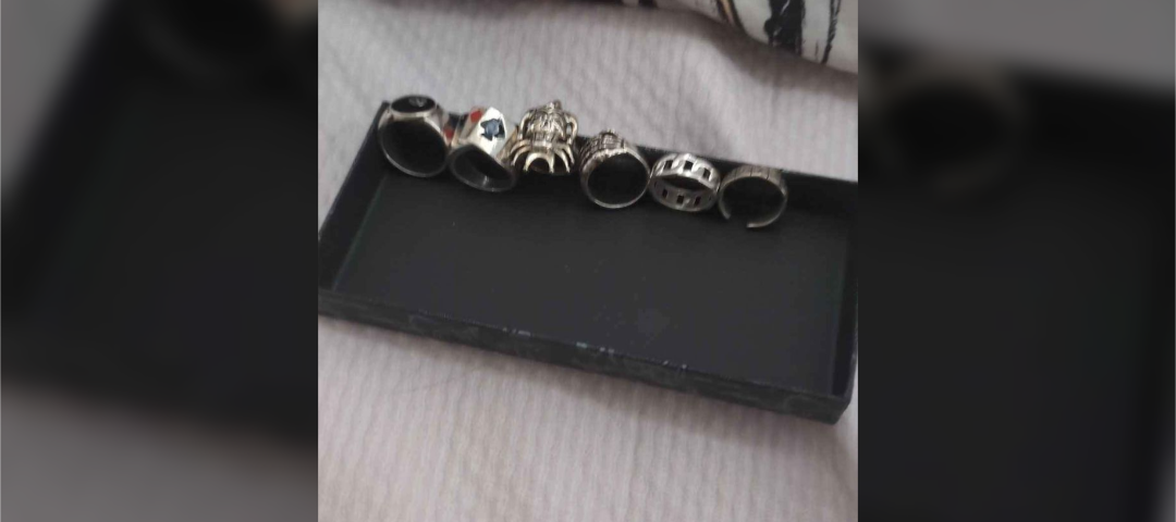 Mens rings. thumbnail