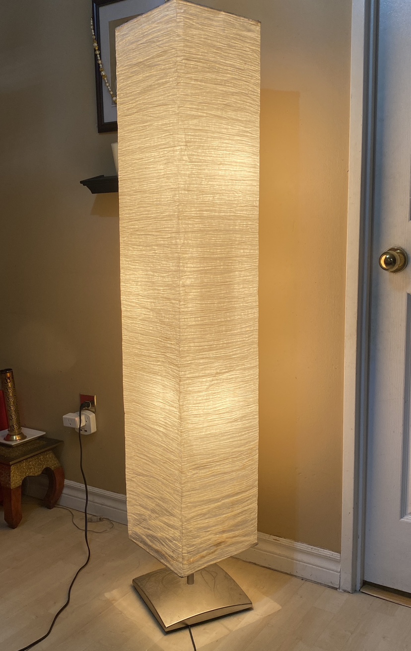 floor lamp
