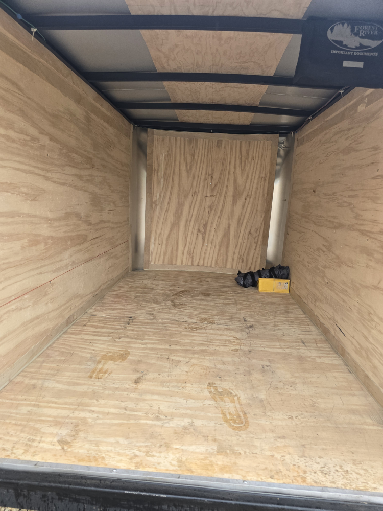 2019 Enclosed Continental Cargo Trailer - photo 4