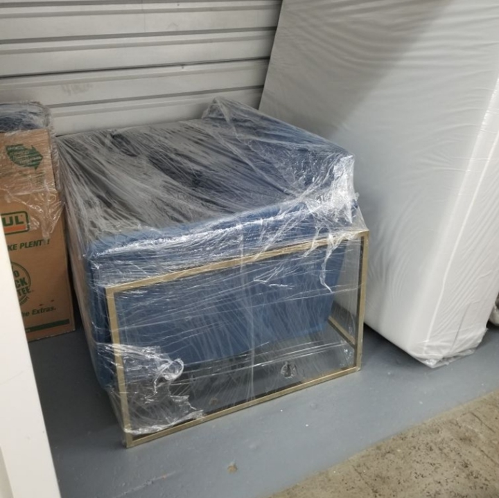 Mila  Love Seat blue image indicator(8)