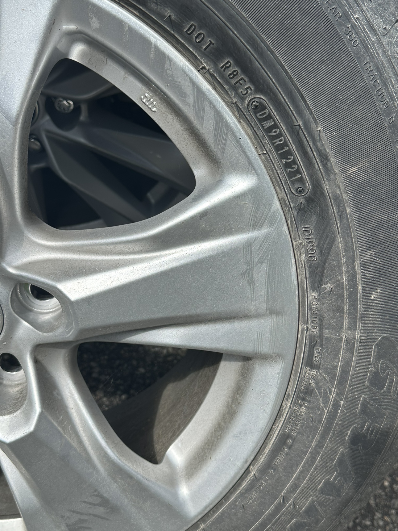 Tires for sale image indicator(3)