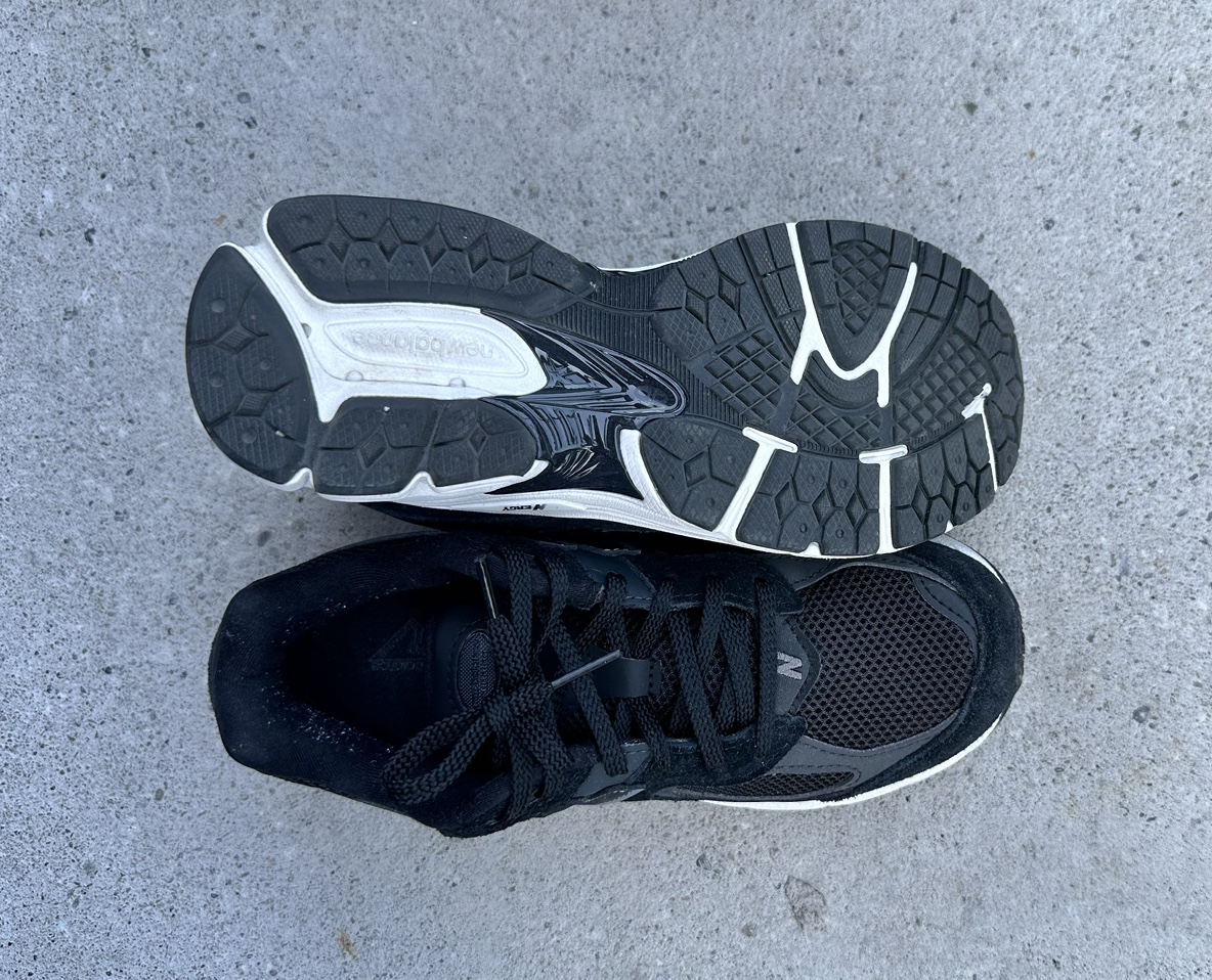 New Balance 2002 R Black image indicator(6)