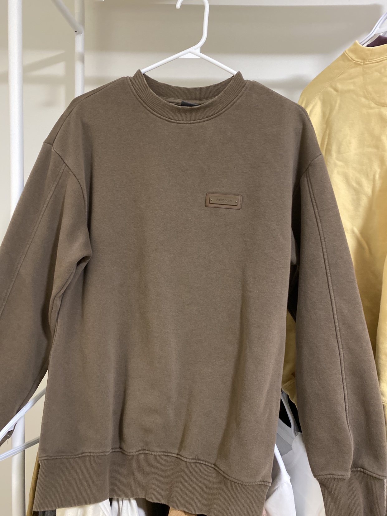 H&M Brown Crew Neck Sweatshirt thumbnail