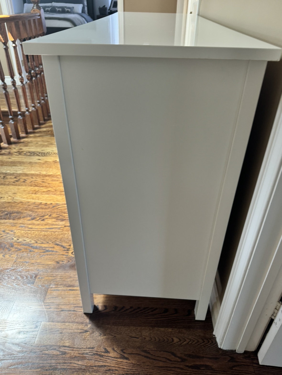 White Large Dresser - photo 3