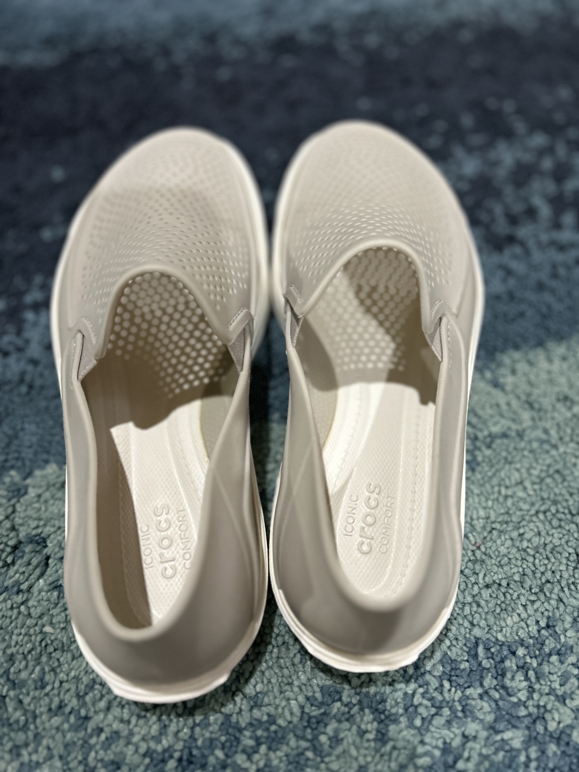 Crocs Unisex Slip On Shoes - photo 2