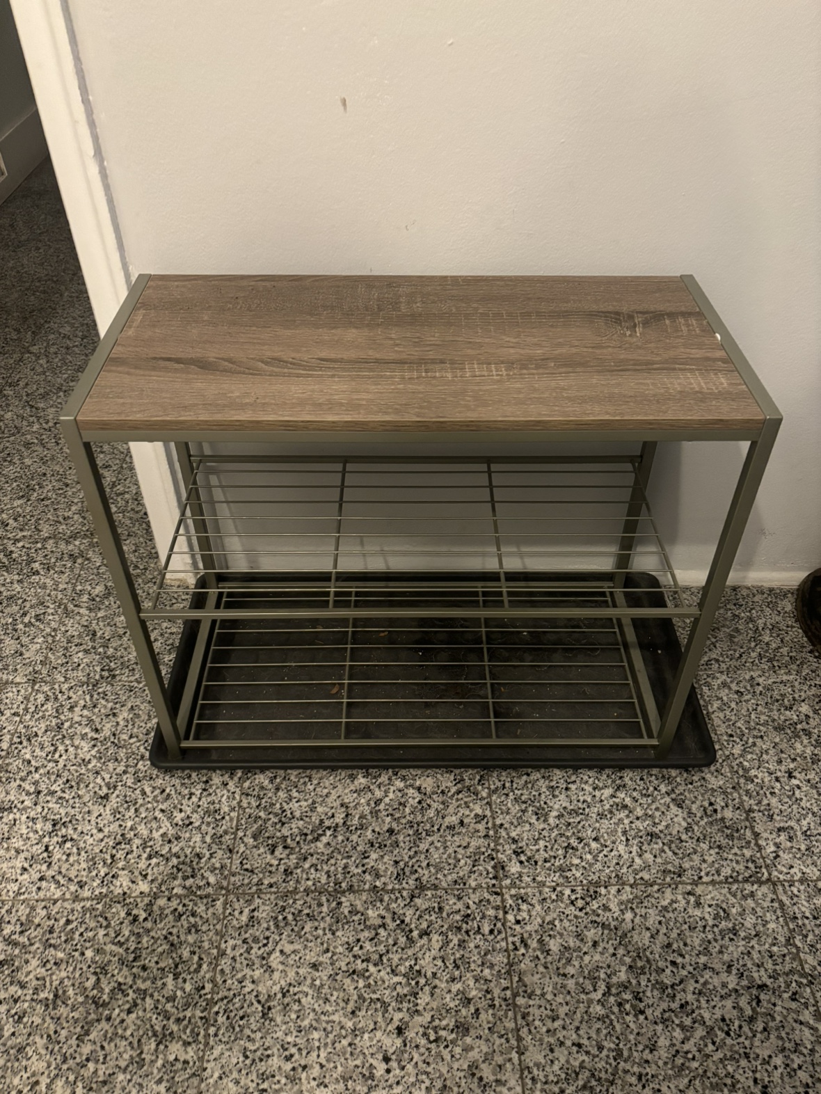 Shoe rack