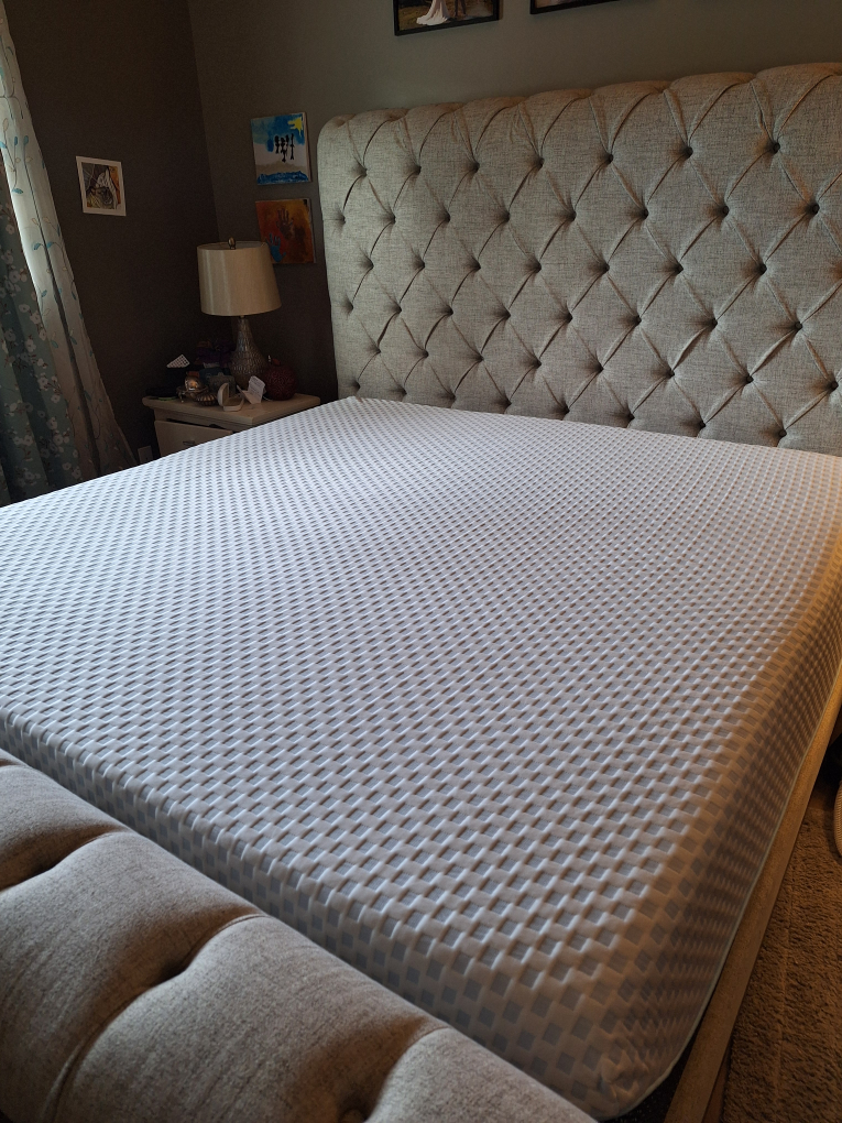 King size memory foam Ashley and metal frame thumbnail