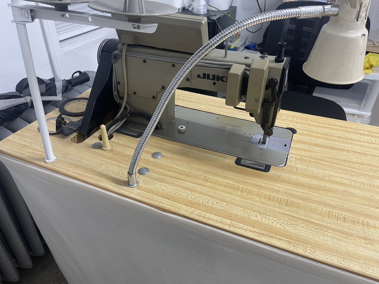 Juki Industrial Sewing Machine - photo 3