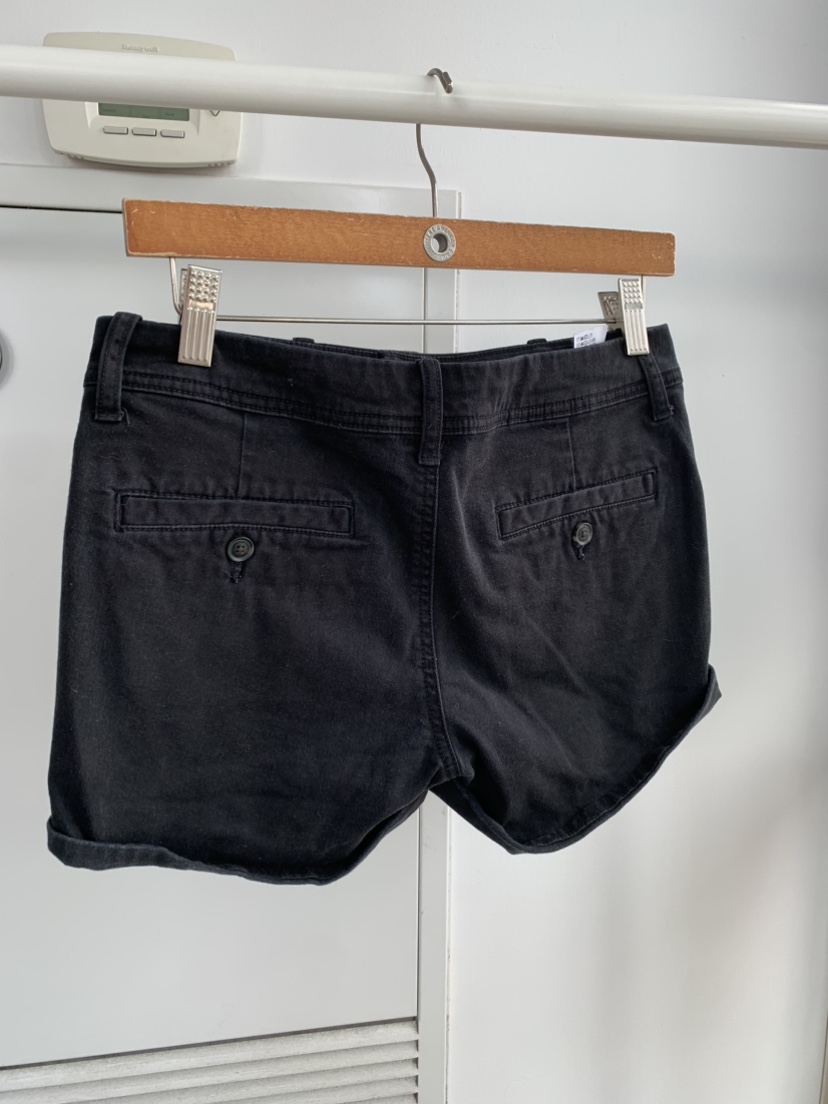 American Eagle Midi Shorts image indicator(4)