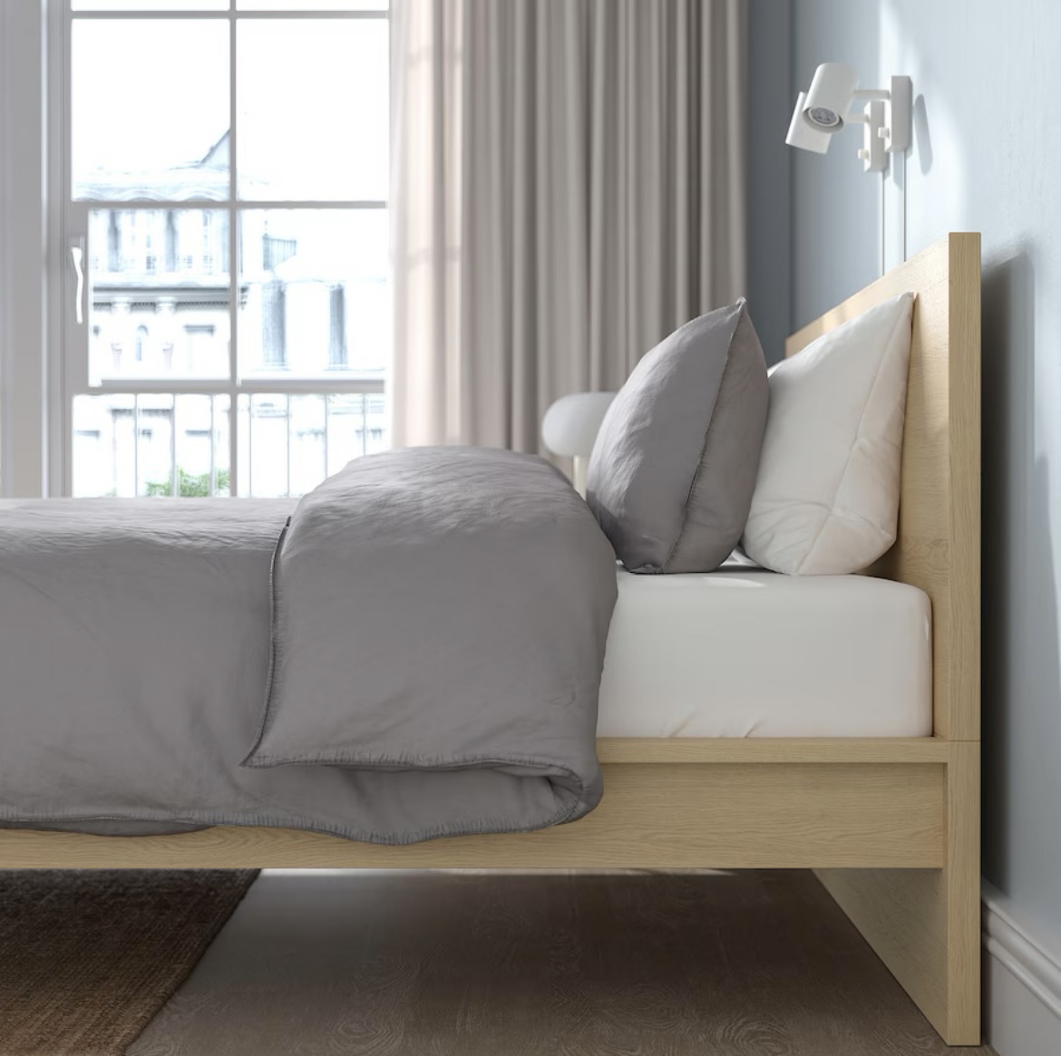 Ikea Malm Bed Queen + Ikea Mattress - photo 3