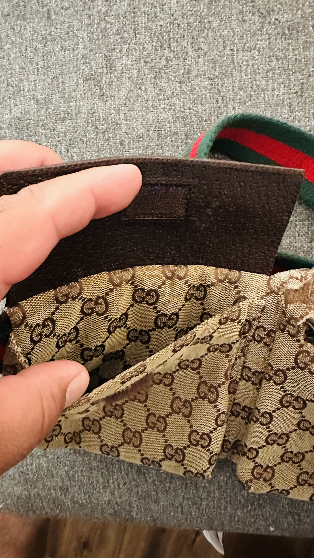 Gucci hip bag image indicator(5)