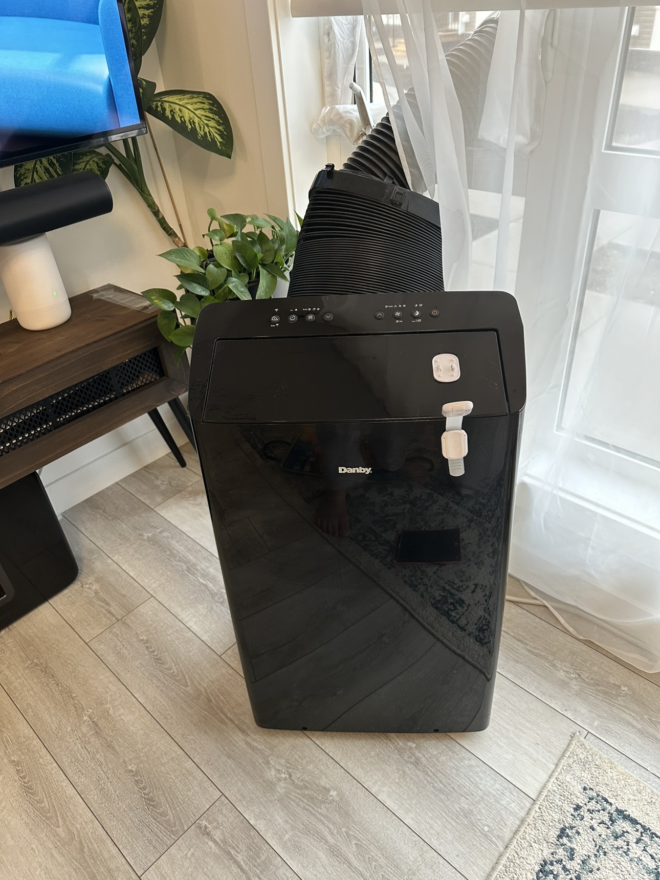 Portable air conditioner Danby