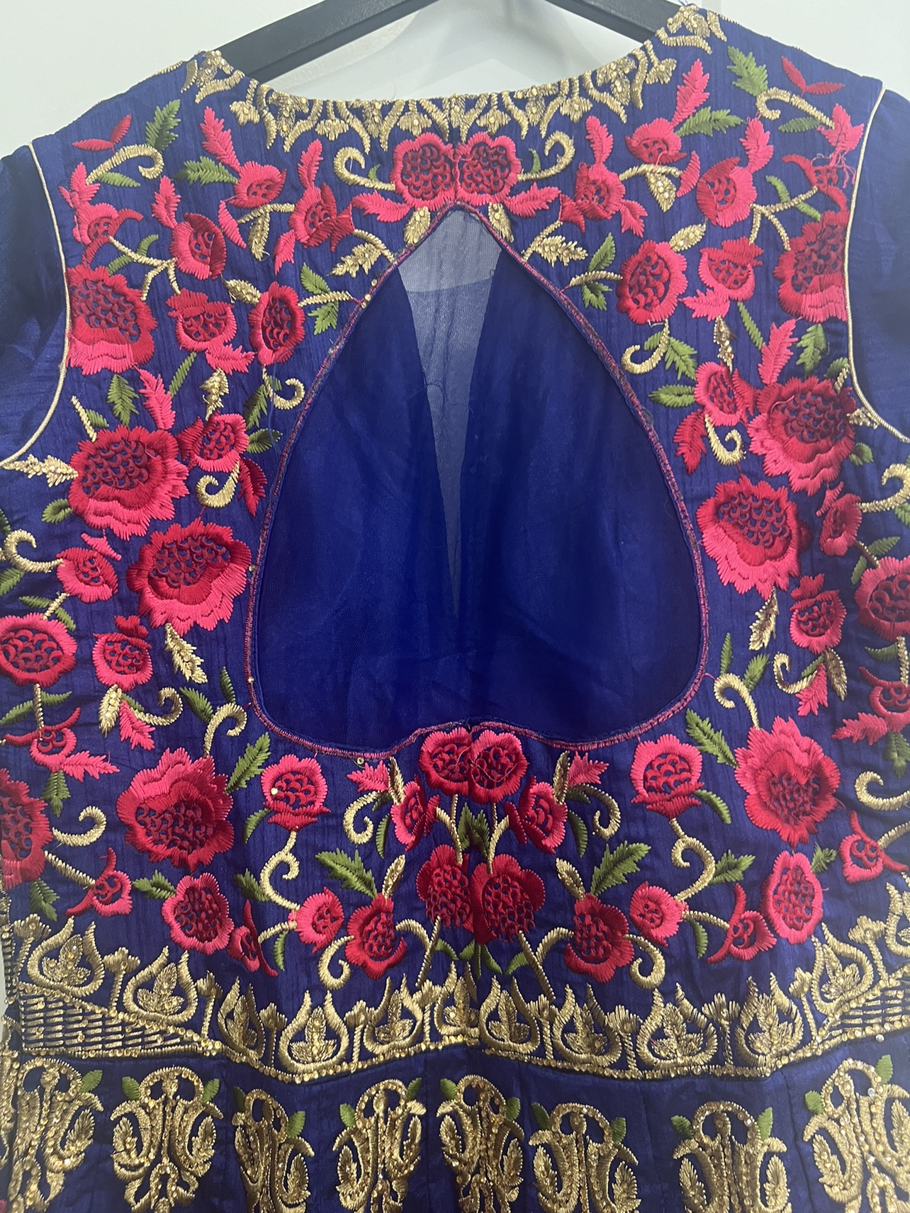 Blue and pink Embroidered gown - photo 2