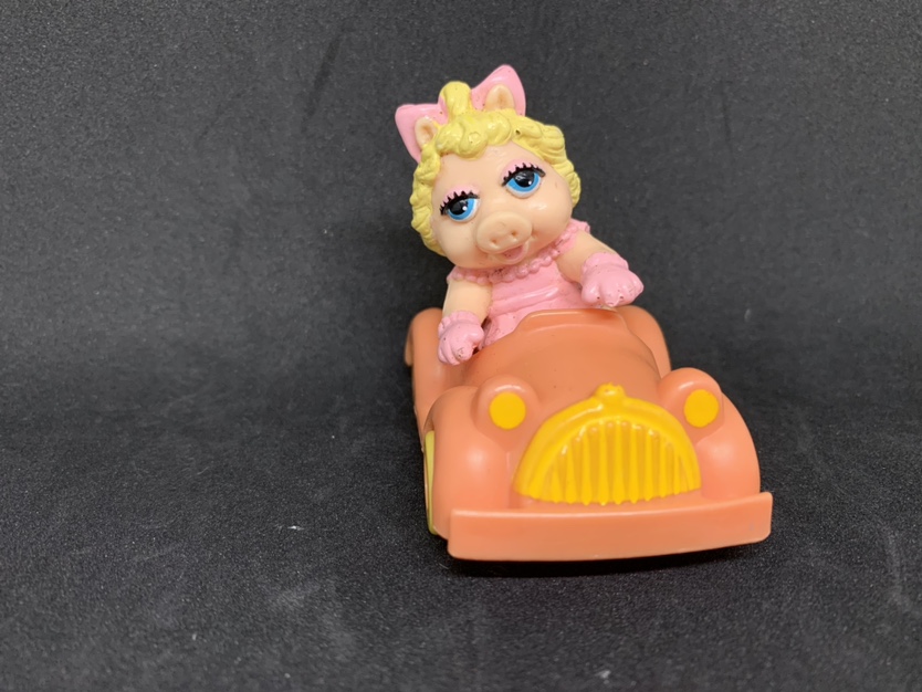 Vintage Lot of 6 Muppet Miss Piggy Elmo McDonalds 1986 image indicator(6)