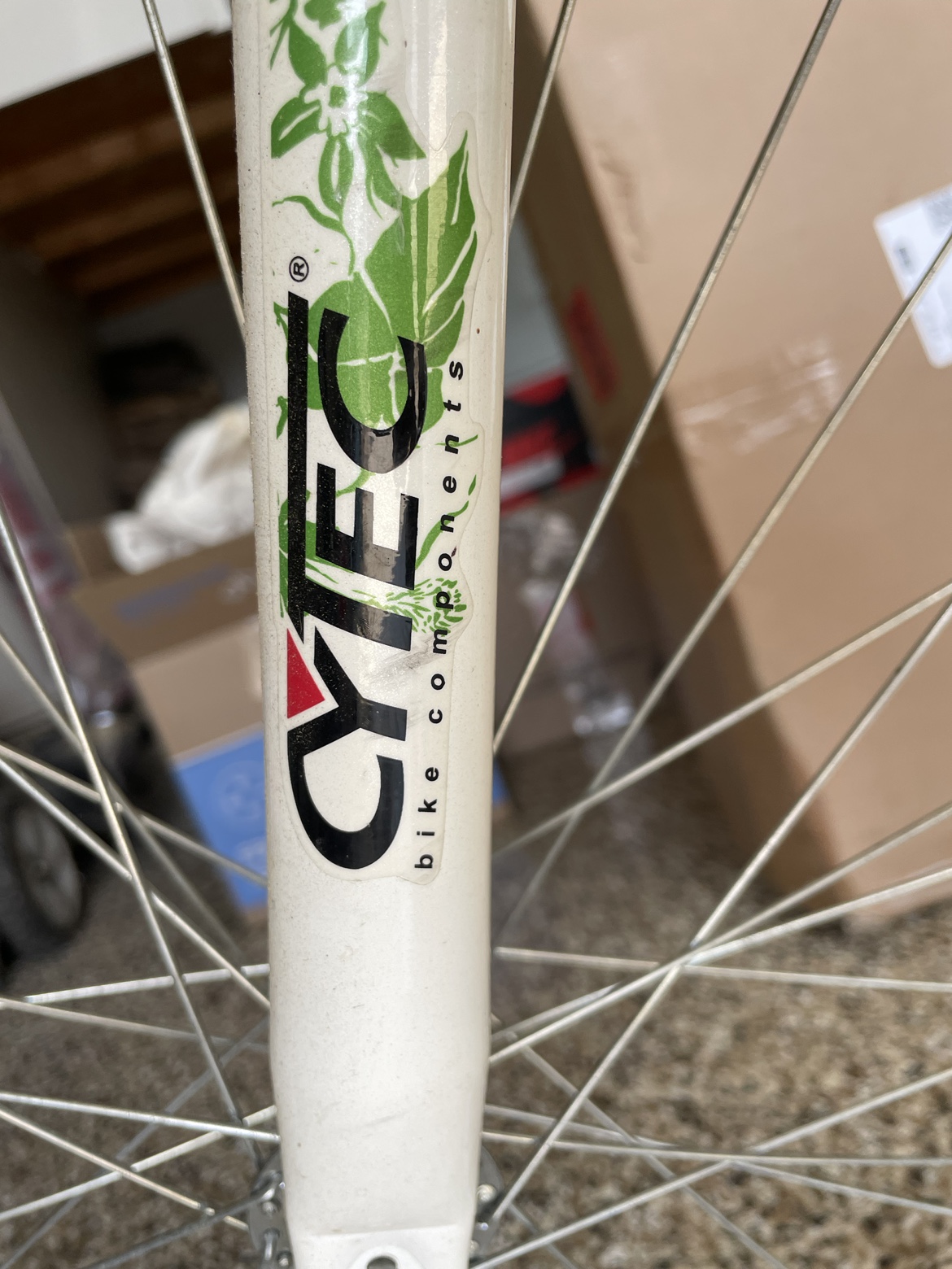 18 Speed Mountain Bike - photo 2