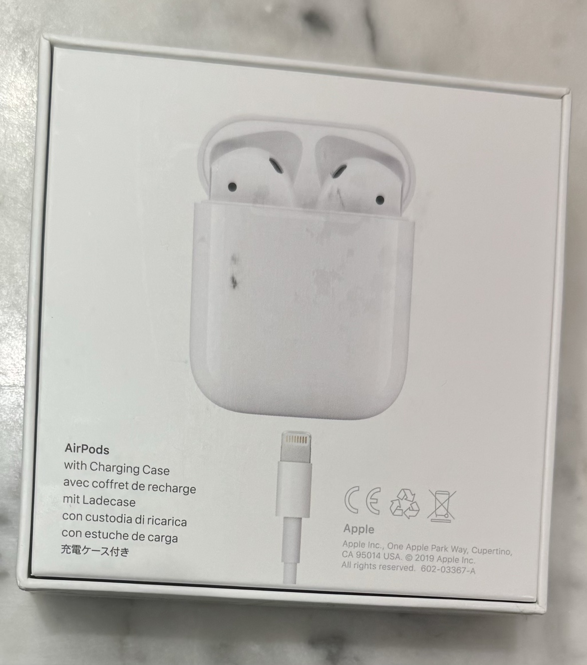 Apple AirPods with Charging Case  NEW - photo 2