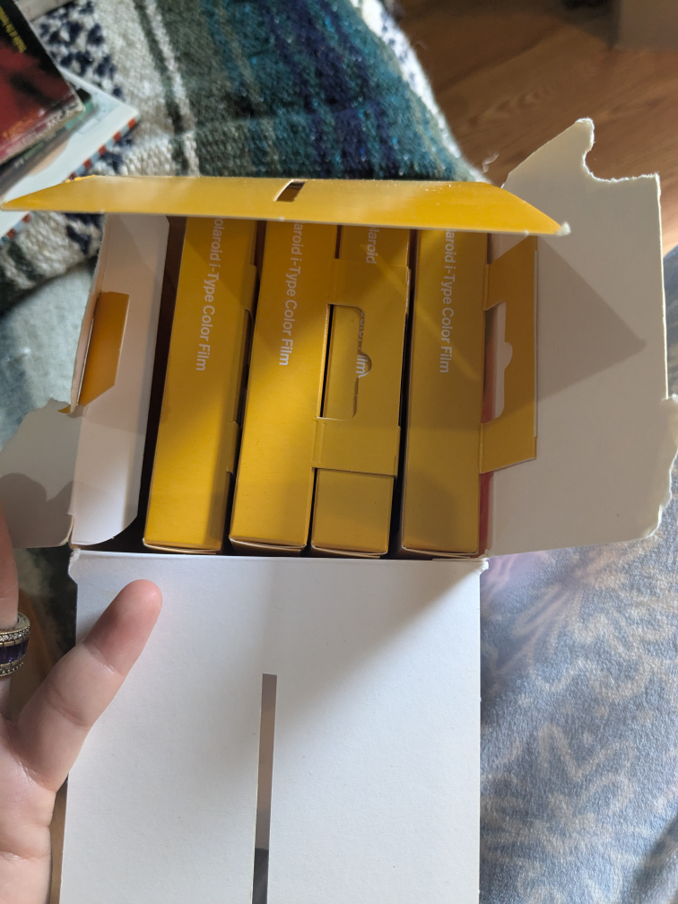 polaroid i-Type film 40pck image indicator(2)