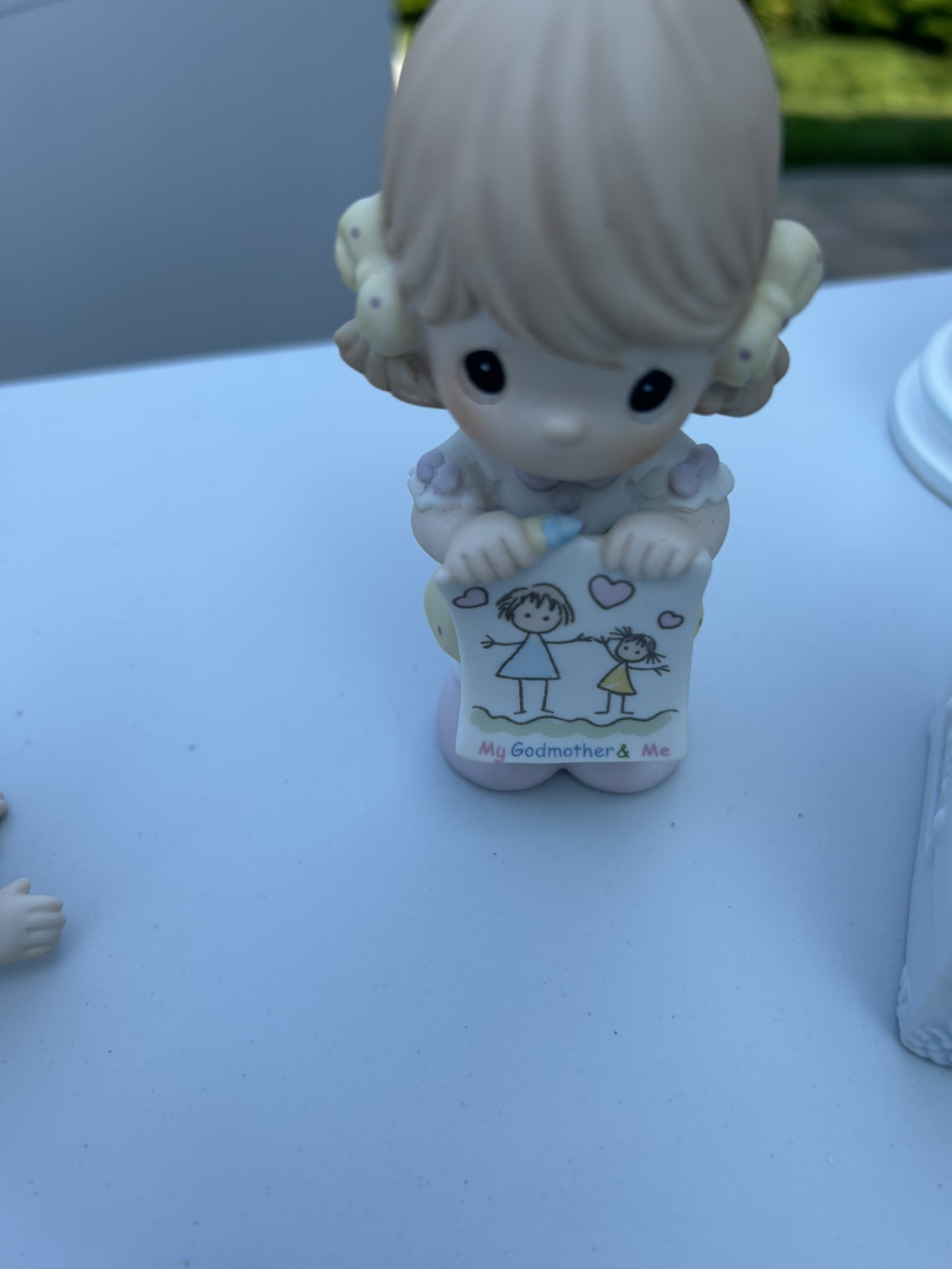 Precious Moments figurines image indicator(2)