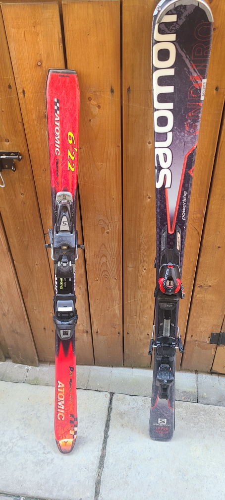 Pair of Skis with Bindings #freecycle image indicator(2)