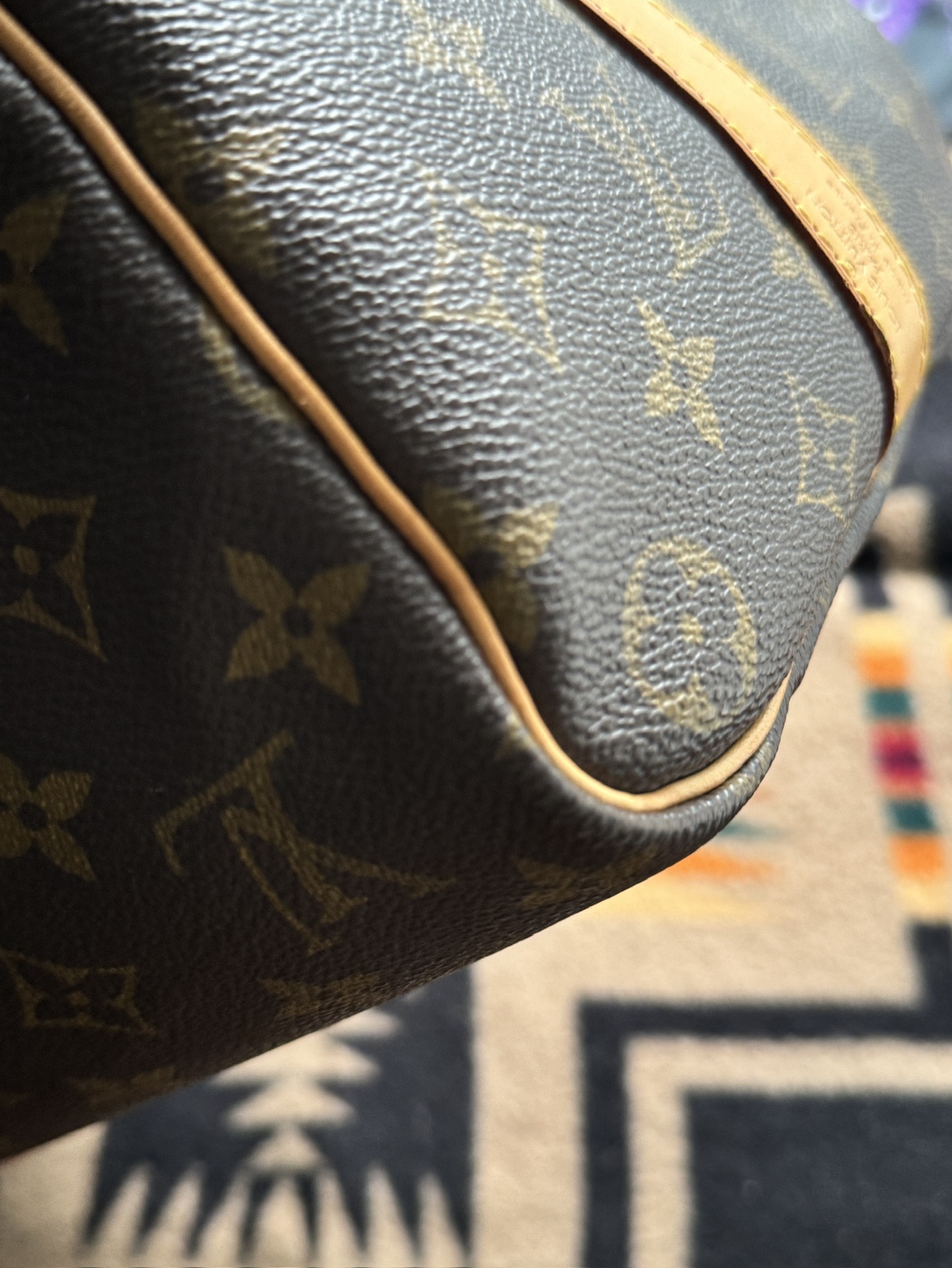 Louis Vuitton KEEPALL 45 BANDOULIERE image indicator(9)